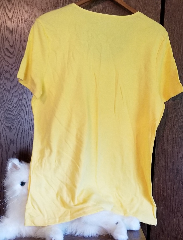 Nwt Basic Editions V Neck Yellow Tee - image 2